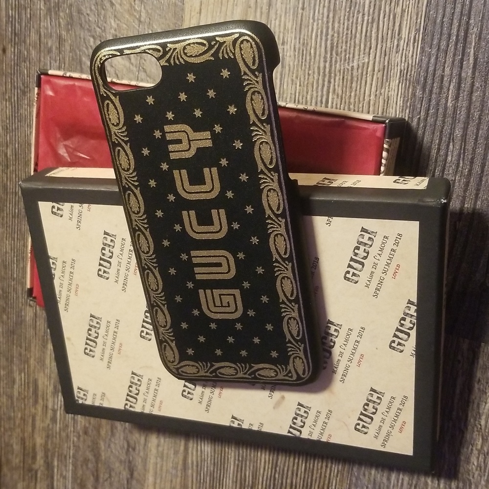 Gucci 6/6s/7/8/SE Iphone Case Sega Collection New Black/Gold spring/summer 2018